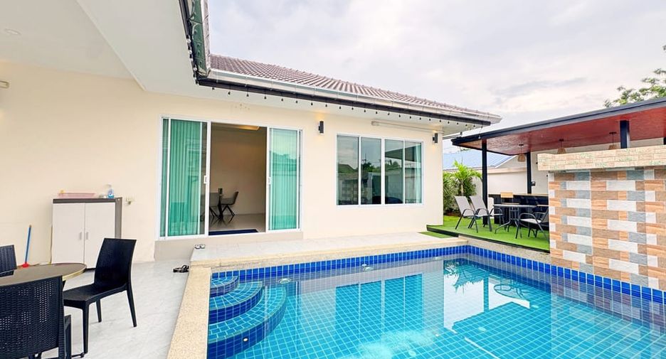 Villa en alquiler de 3 habitaciones en Huay Yai, Pattaya