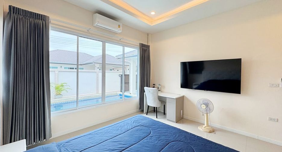 Villa en alquiler de 3 habitaciones en Huay Yai, Pattaya