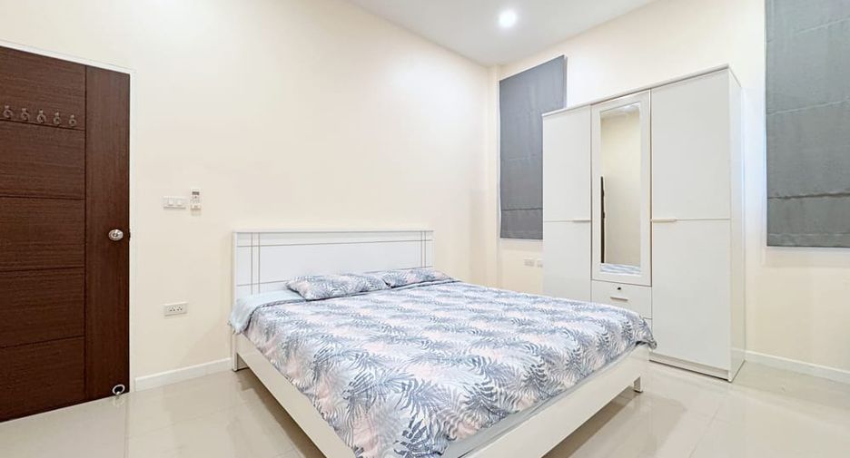 Villa en alquiler de 3 habitaciones en Huay Yai, Pattaya