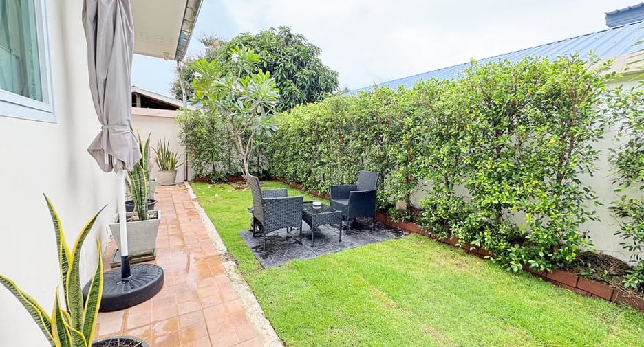 Villa en alquiler de 3 habitaciones en Huay Yai, Pattaya