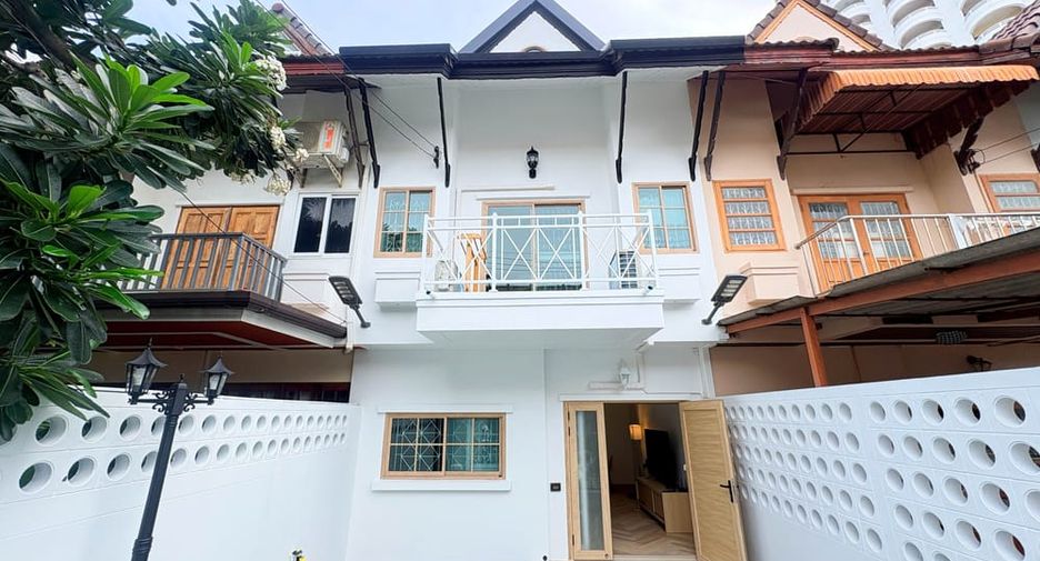 À louer 3 chambres maison à Jomtien, Pattaya