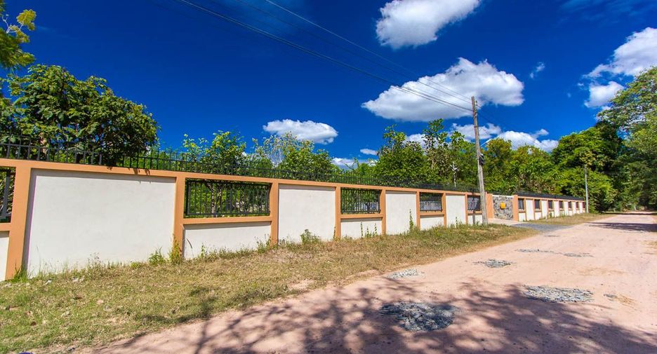 Haus zum Kauf mit 2 Zimmer in Warin Chamrap, Ubon Ratchathani