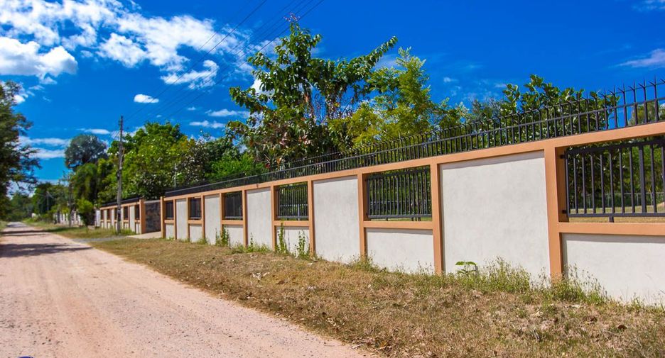 Haus zum Kauf mit 2 Zimmer in Warin Chamrap, Ubon Ratchathani