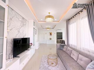 À louer 3 chambres maison à Bang Lamung, Chonburi