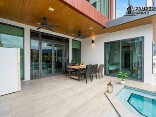 Villa en alquiler y en venta de 4 habitaciones en Bang Lamung, Chonburi