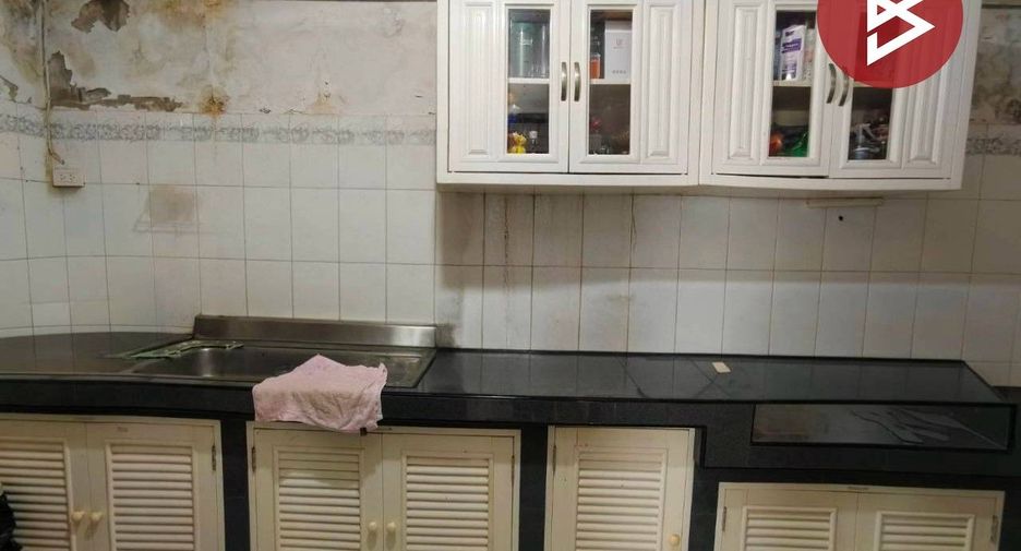 Casa adosada en venta de 2 habitaciones en Mueang Chanthaburi, Chanthaburi