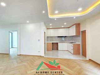 For sale 5 bedrooms house in Wang Thonglang, Bangkok