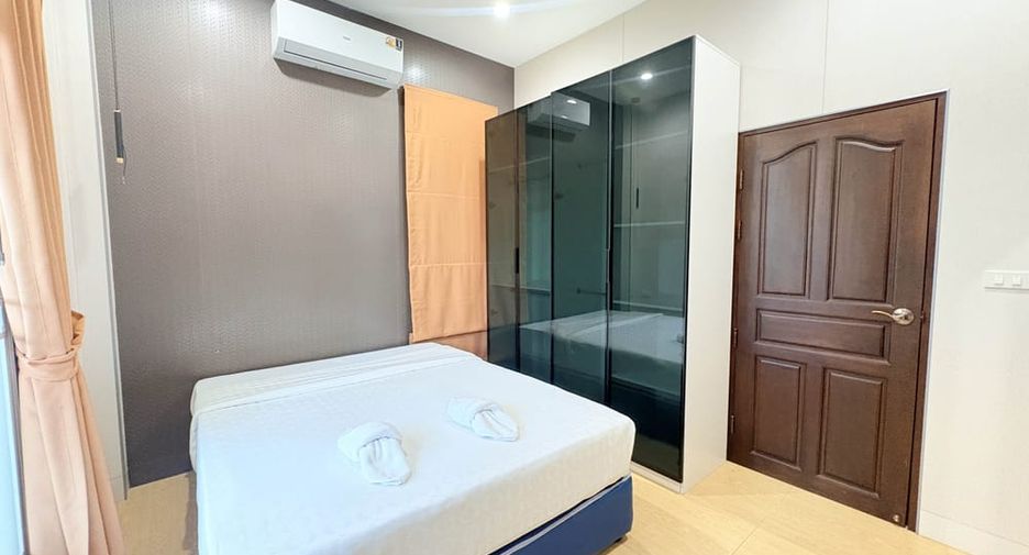 Villa en alquiler de 5 habitaciones en Jomtien, Pattaya