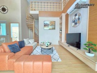 Villa en alquiler de 3 habitaciones en Bang Lamung, Chonburi