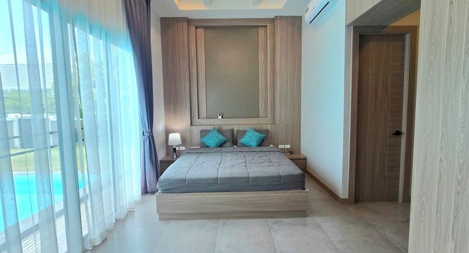 À louer 4 chambres villa à Bang Lamung, Chonburi