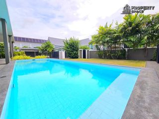 Villa en alquiler de 4 habitaciones en Bang Lamung, Chonburi
