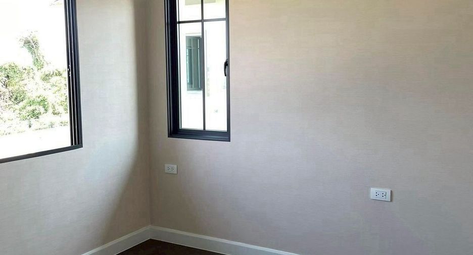 For rent and for sale 3 bedrooms house in Bang Kruai, Nonthaburi
