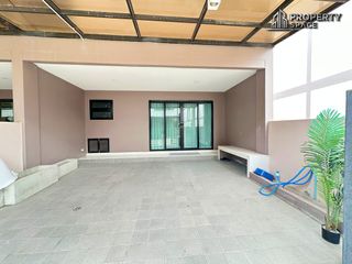 À louer 3 chambres maison à Bang Lamung, Chonburi