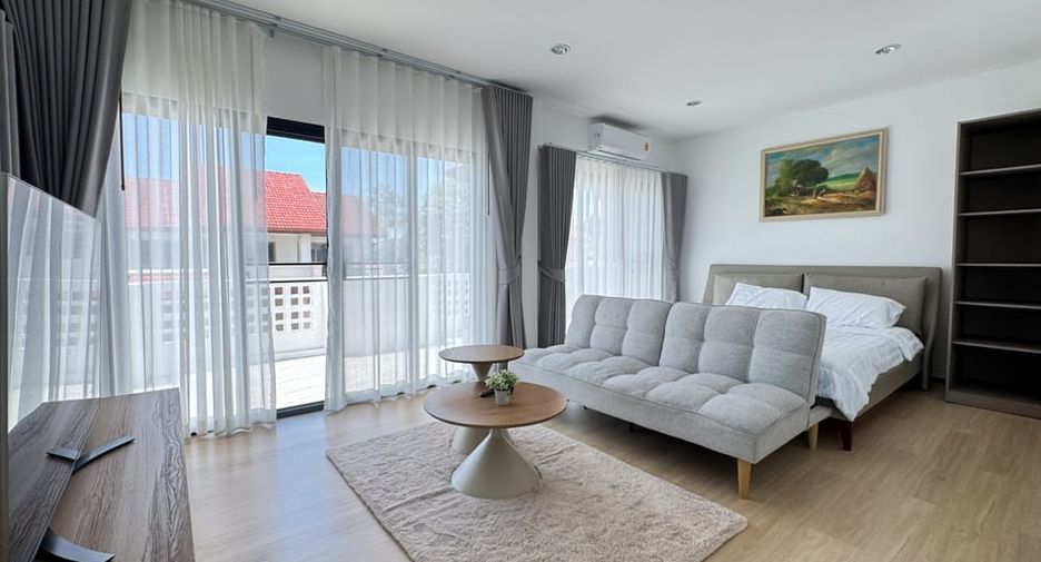 For sale 3 bedrooms villa in Na Jomtien, Pattaya