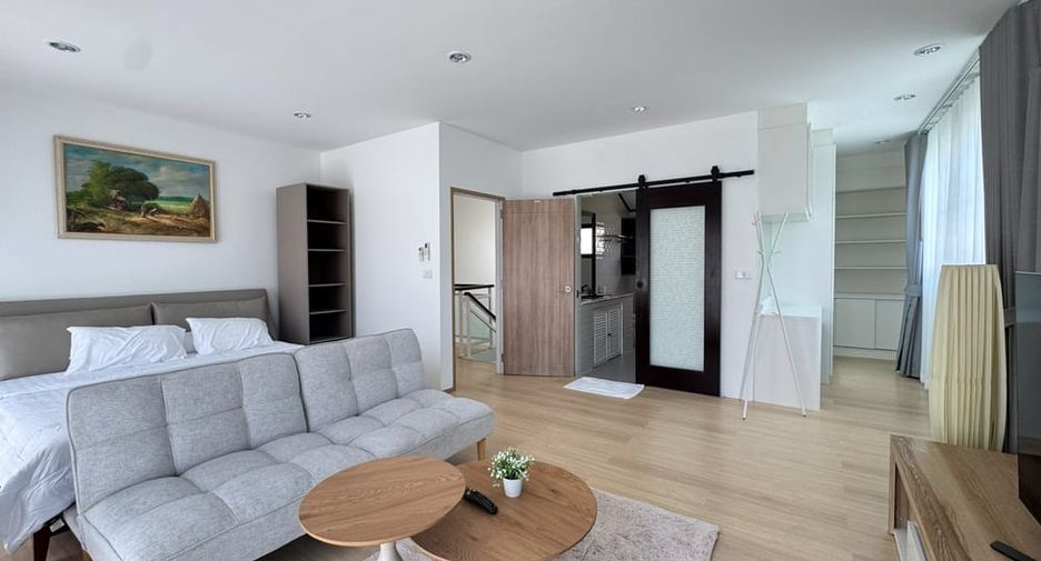 For sale 3 bedrooms villa in Na Jomtien, Pattaya