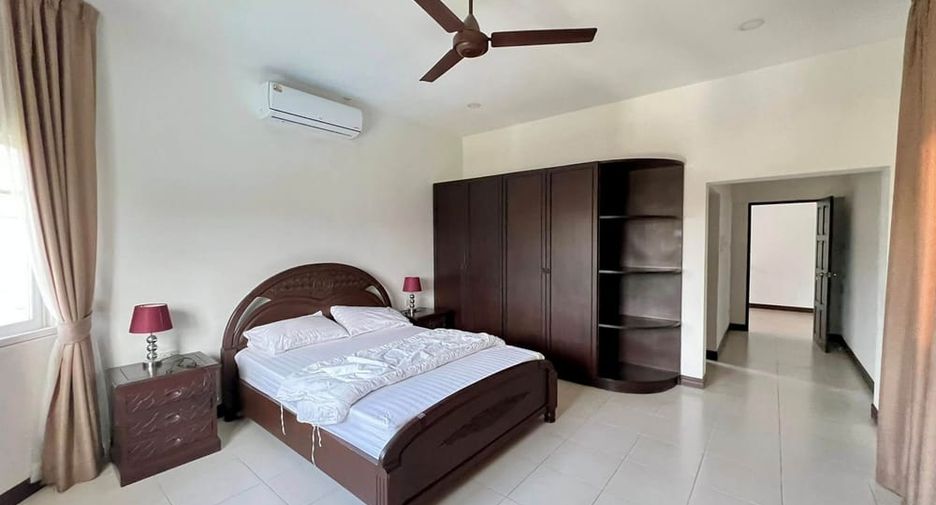 À vendre 5 chambres villa à Bang Lamung, Chonburi
