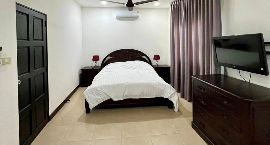 À vendre 5 chambres villa à Bang Lamung, Chonburi