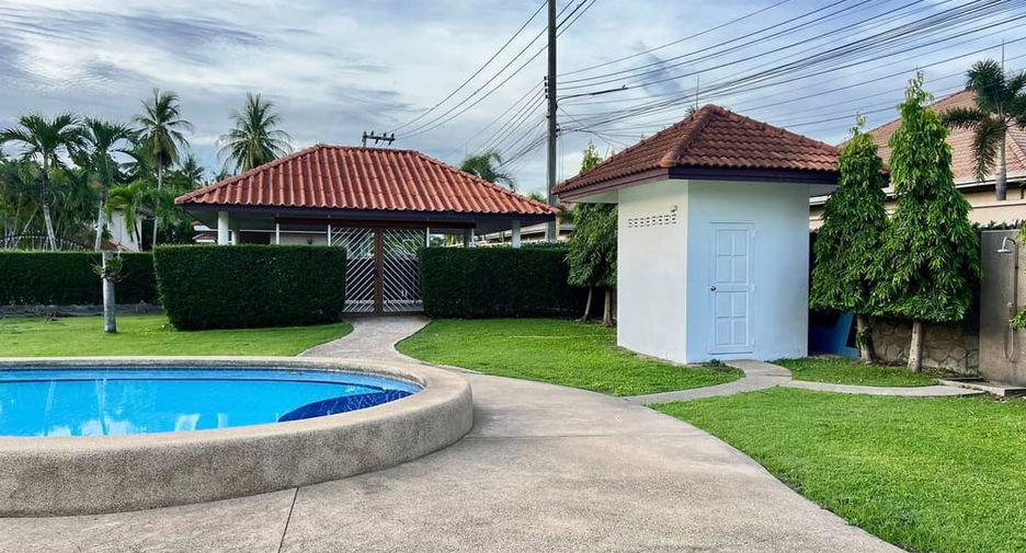 À vendre 5 chambres villa à Bang Lamung, Chonburi