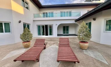 À vendre 5 chambres villa 