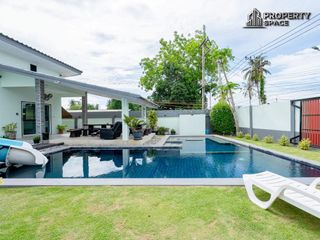Villa zur Miete mit 12 Zimmer in Bang Lamung, Chonburi