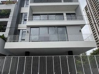 Büro zur Miete mit 1 Zimmer in Huai Khwang, Bangkok