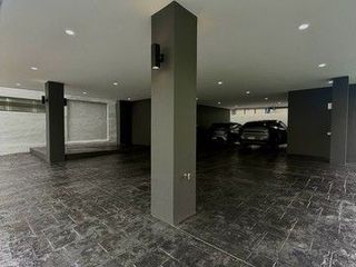 Büro zur Miete mit 1 Zimmer in Huai Khwang, Bangkok