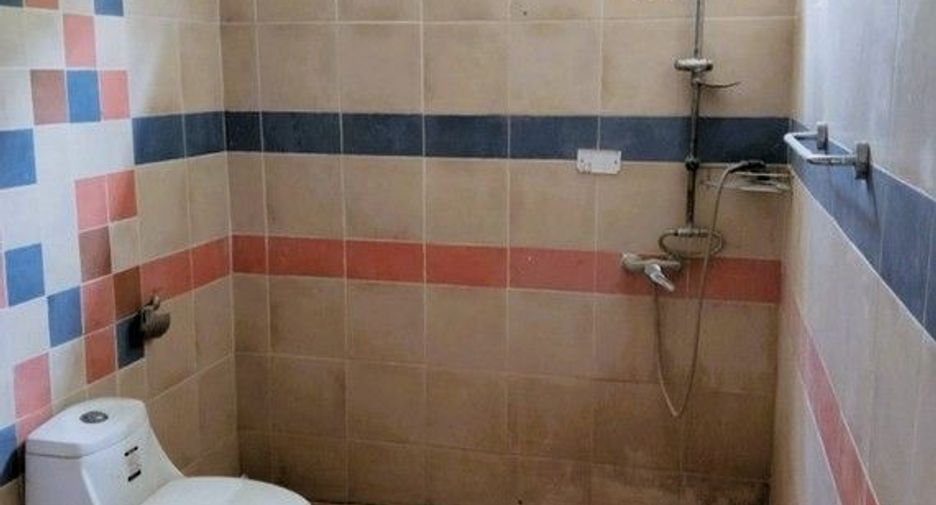 Продажа 1 кровать дом в Huai Khot, Утхайтхани