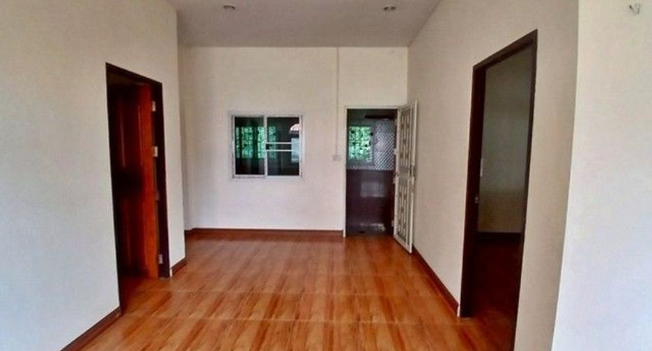 Casa en venta de 1 habitaciones en Pho Thong, Ang Thong