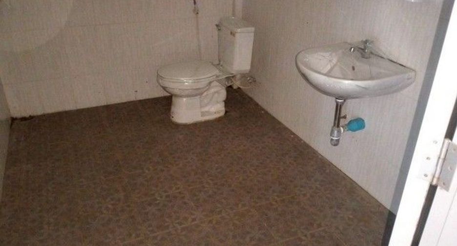 Haus zum Kauf mit 1 Zimmer in Mueang Suphanburi, Suphan Buri