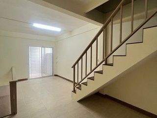 For rent 3 bedrooms retail Space in Bang Kho Laem, Bangkok