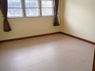 For rent 3 bedrooms retail Space in Bang Kho Laem, Bangkok