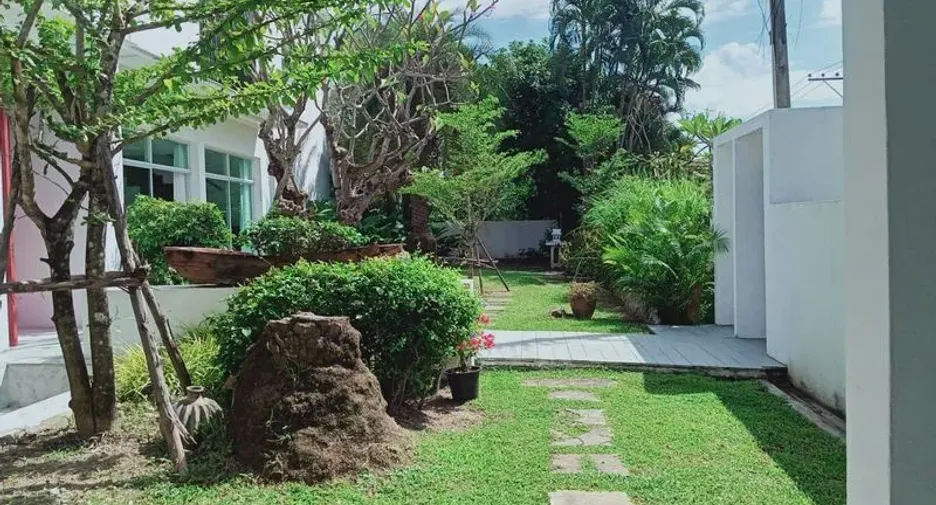For rent 4 bedrooms house in Hang Dong, Chiang Mai