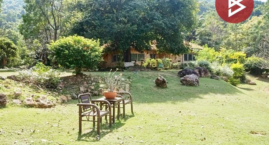 Haus zum Kauf mit 6 Zimmer in Kaeng Krachan, Phetchaburi