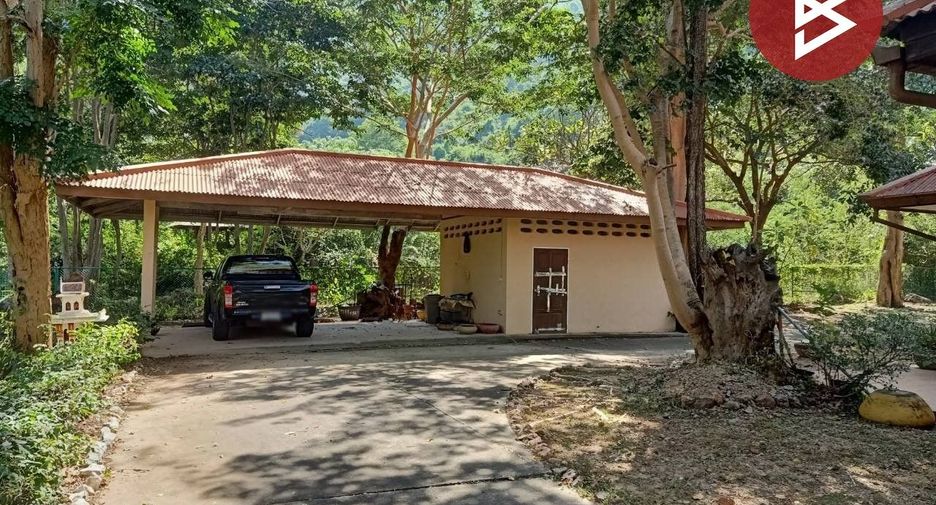 Haus zum Kauf mit 6 Zimmer in Kaeng Krachan, Phetchaburi