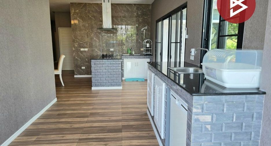 Haus zum Kauf mit 4 Zimmer in Kaeng Krachan, Phetchaburi