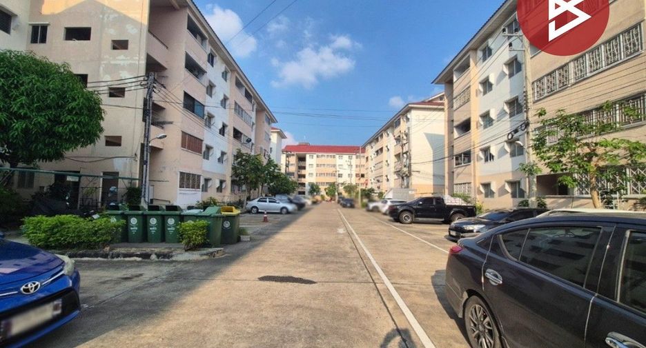À vendre 1 chambre condo à Nakhon Chai Si, Nakhon Pathom