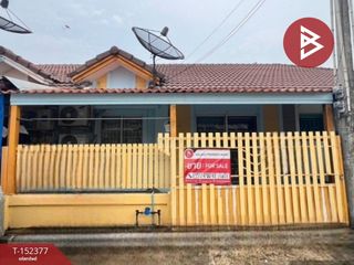 For sale 2 bedrooms townhouse in Mueang Chachoengsao, Chachoengsao