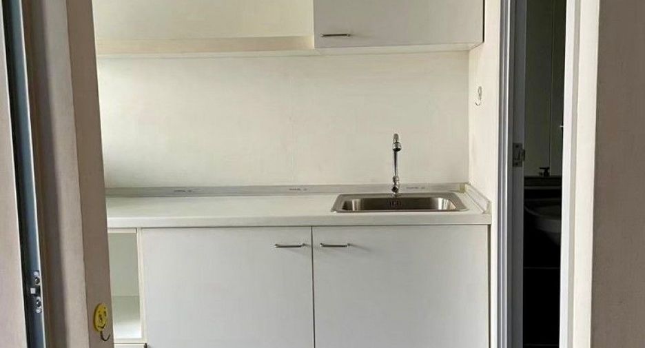 À vendre 1 chambre condo à Si Racha, Chonburi
