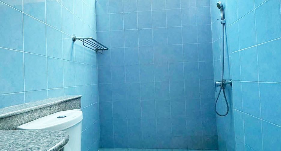 Villa en alquiler de 4 habitaciones en Jomtien, Pattaya