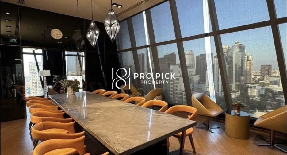 For rent 1 bed condo in Khlong Toei, Bangkok