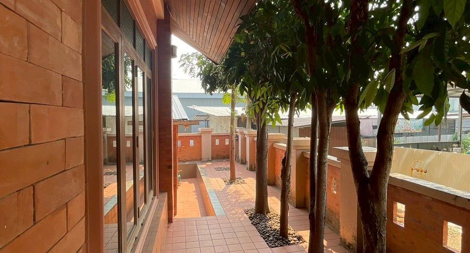 For sale 2 bedrooms house in Mueang Chiang Mai, Chiang Mai
