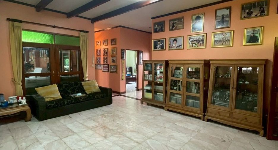 For sale 2 bedrooms house in Mueang Chiang Mai, Chiang Mai