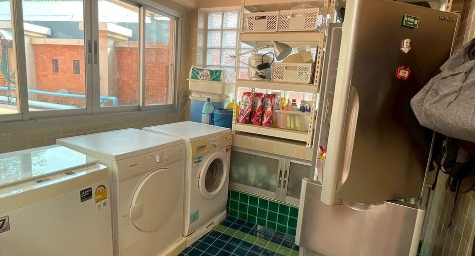 For sale 2 bedrooms house in Mueang Chiang Mai, Chiang Mai