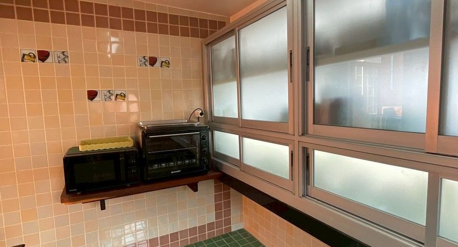 For sale 2 bedrooms house in Mueang Chiang Mai, Chiang Mai