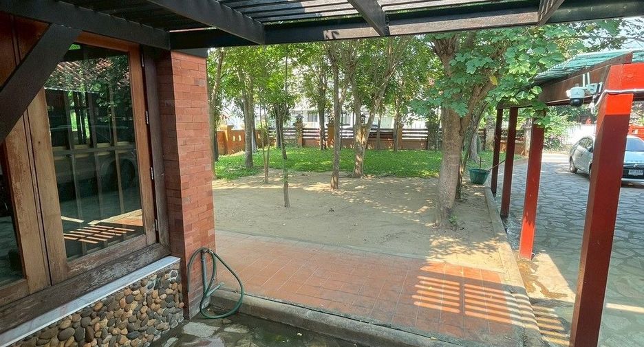 For sale 2 bedrooms house in Mueang Chiang Mai, Chiang Mai
