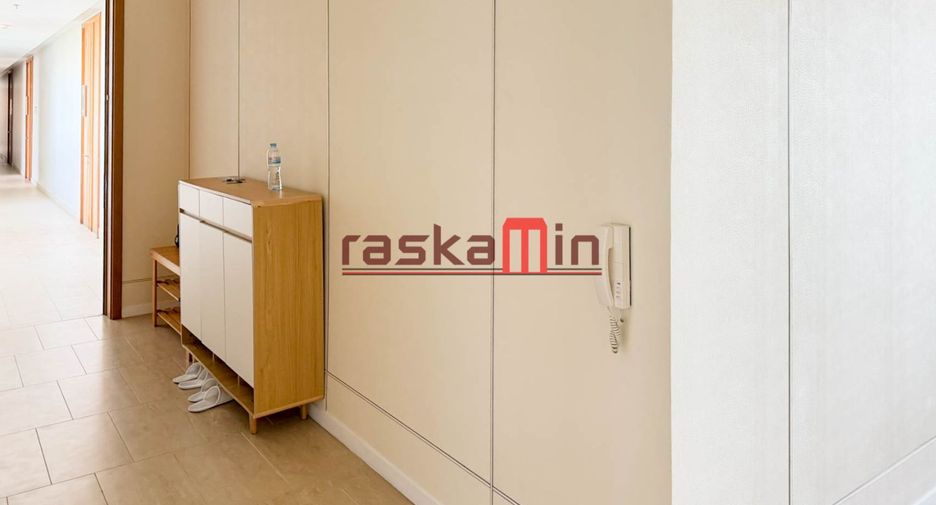 For sale 3 bedrooms condo in Bang Lamung, Chonburi