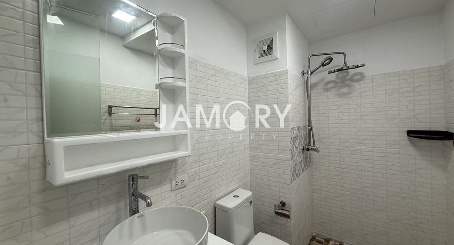 ขาย 2 ห้องนอน คอนโด ใน บางละมุง, ชลบุรี