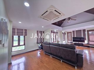 Casa en venta de 3 habitaciones en Bang Lamung, Chonburi