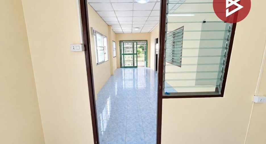 Reihenhaus zum Kauf mit 2 Zimmer in Mueang Chon Buri, Chonburi
