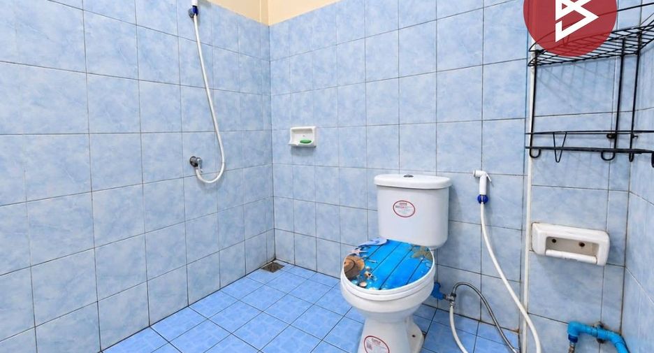 Reihenhaus zum Kauf mit 2 Zimmer in Mueang Chon Buri, Chonburi